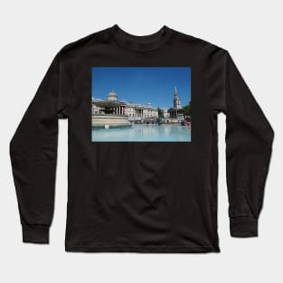 Trafalgar Square fountain in London Long Sleeve T-Shirt